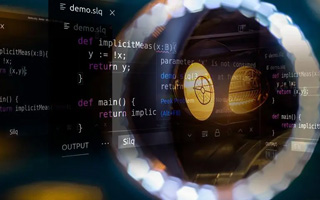 孝义 api php源码,下载的php源码怎么运行呢？